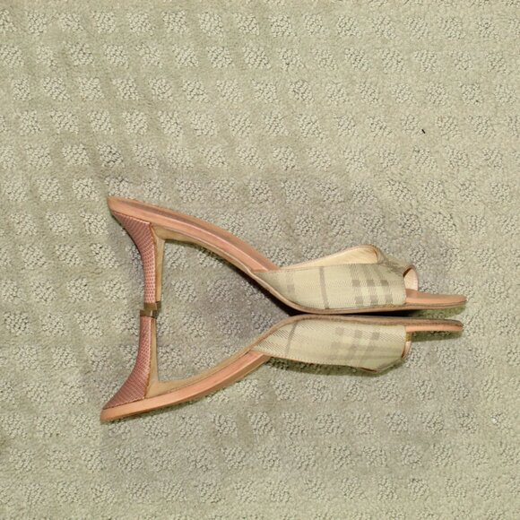 Burberry Women 7.5 / 38 Check Slides Beige Plaid Mule Sandal 3" Kitten Heel - Picture 3 of 6